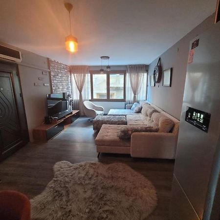 Hayat Apartman Apartment İzmir Ngoại thất bức ảnh