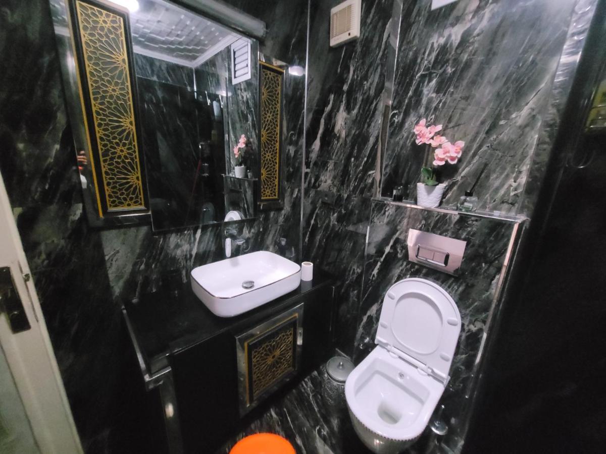 Hayat Apartman Apartment İzmir Ngoại thất bức ảnh