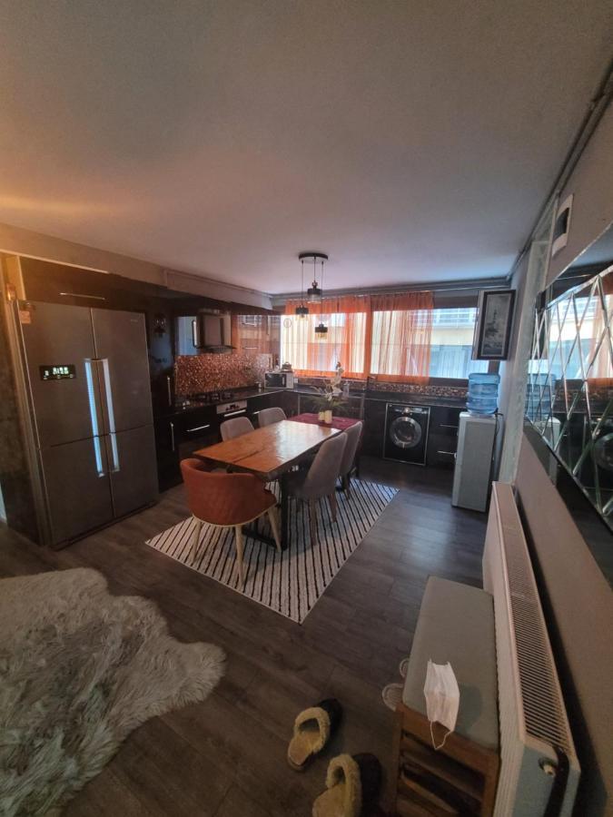 Hayat Apartman Apartment İzmir Ngoại thất bức ảnh